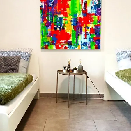 Topflat Mit Kueche I Gratis Parkplatz I Drei Schlafzimmer I Zentrumnah Dortmund Exterior photo