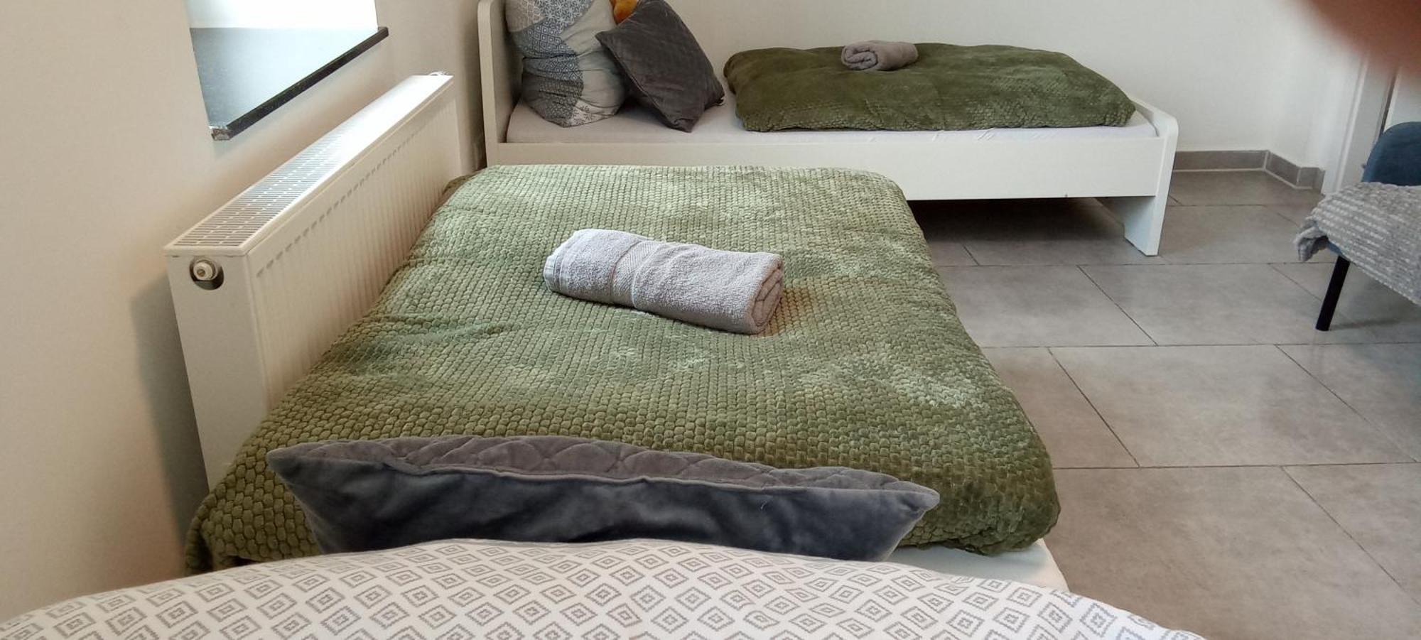 Topflat Mit Kueche I Gratis Parkplatz I Drei Schlafzimmer I Zentrumnah Dortmund