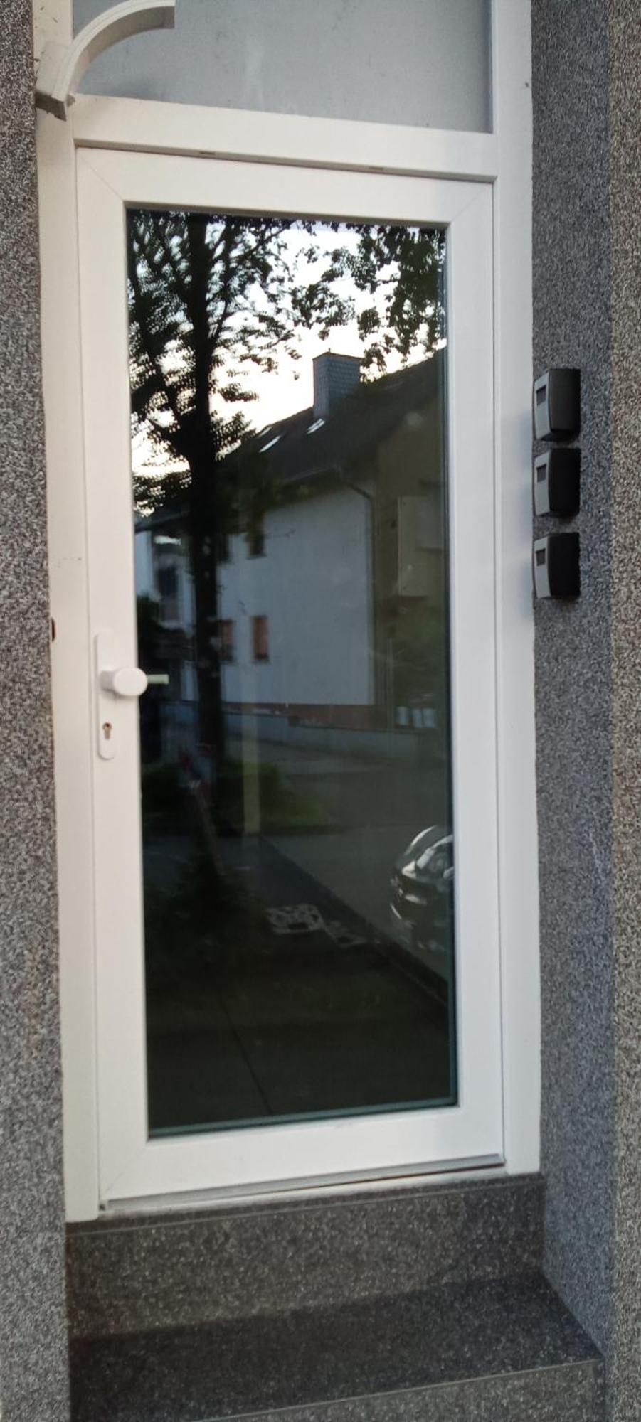 Topflat Mit Kueche I Gratis Parkplatz I Drei Schlafzimmer I Zentrumnah Apartment Dortmund