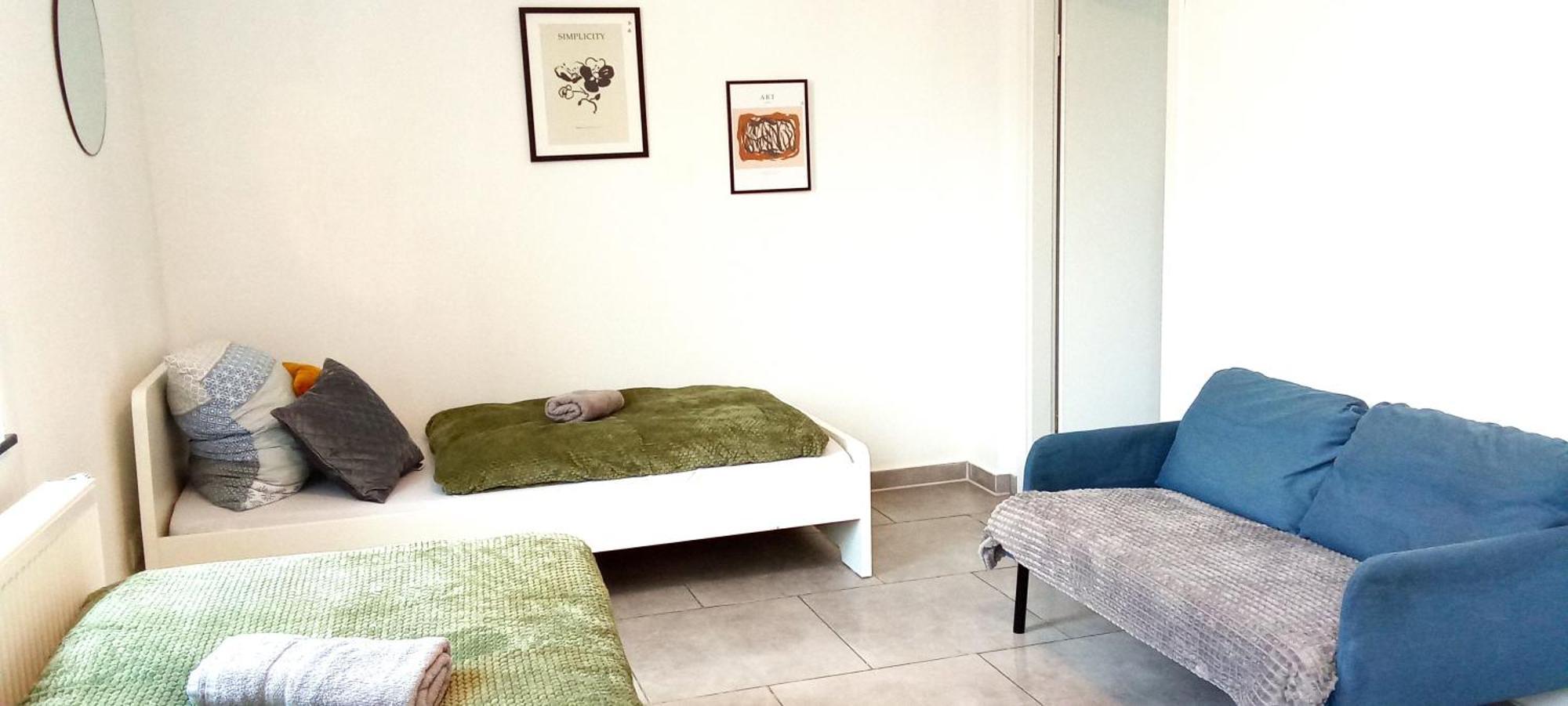 Topflat Mit Kueche I Gratis Parkplatz I Drei Schlafzimmer I Zentrumnah Dortmund