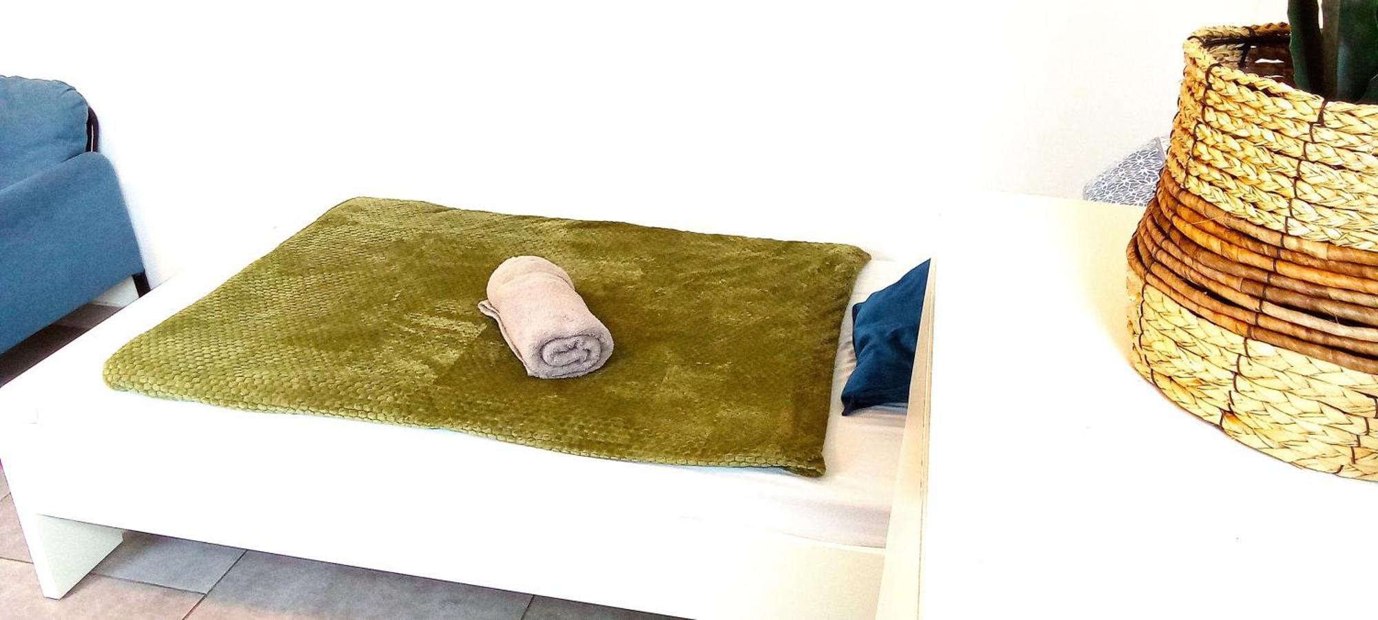 Topflat Mit Kueche I Gratis Parkplatz I Drei Schlafzimmer I Zentrumnah Dortmund
